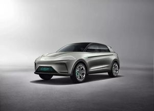 巔峰駕馭 世界級電動超跑，1200千瓦的狂野與2.5秒的極致